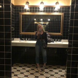 Meet your Posher, Laurel